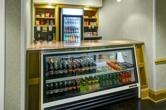 Imagen del bar/restaurante del Hotel Holiday Inn Express and Suites Atlanta Buckhead, An Ihg. Foto 4