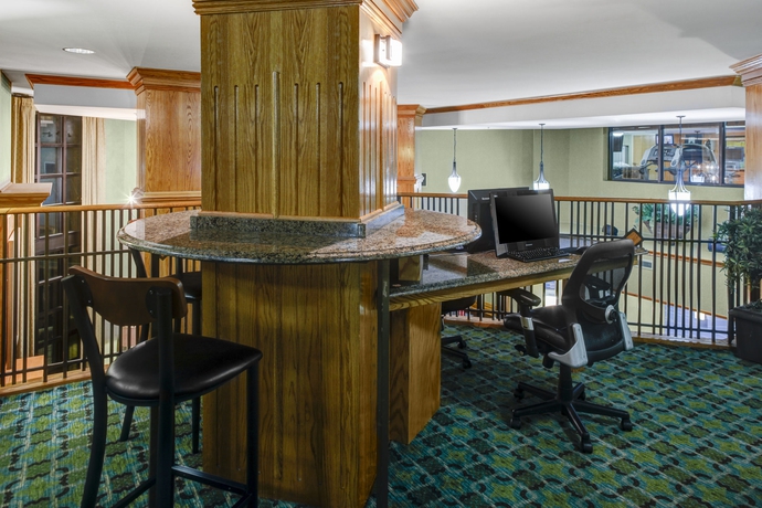 Imagen de los interiores del Hotel Holiday Inn Express and Suites Atlanta Buckhead, An Ihg. Foto 12
