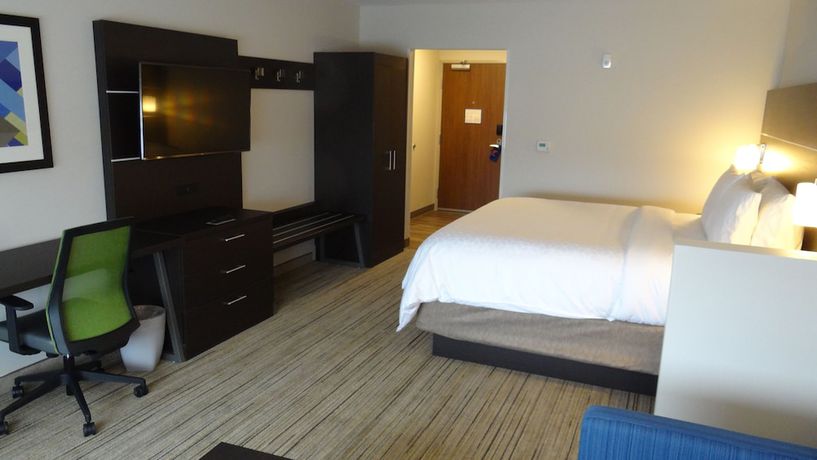 Imagen de la habitación del Hotel Holiday Inn Express and Suites Auburn Downtown, an IHG. Foto 10