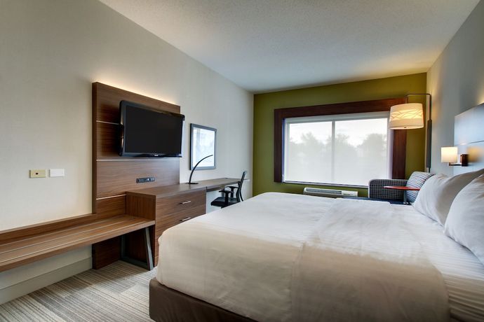 Imagen de la habitación del Hotel Holiday Inn Express and Suites Aurora - Naperville, An Ihg. Foto 2