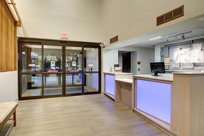 Imagen de los interiores del Hotel Holiday Inn Express and Suites Aurora - Naperville, An Ihg. Foto 19