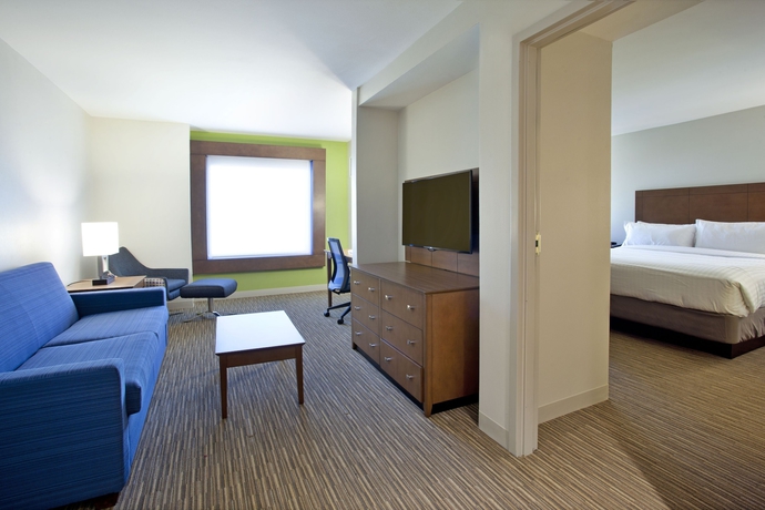Imagen de la habitación del Hotel Holiday Inn Express and Suites Austin Downtown - University, An Ihg. Foto 11