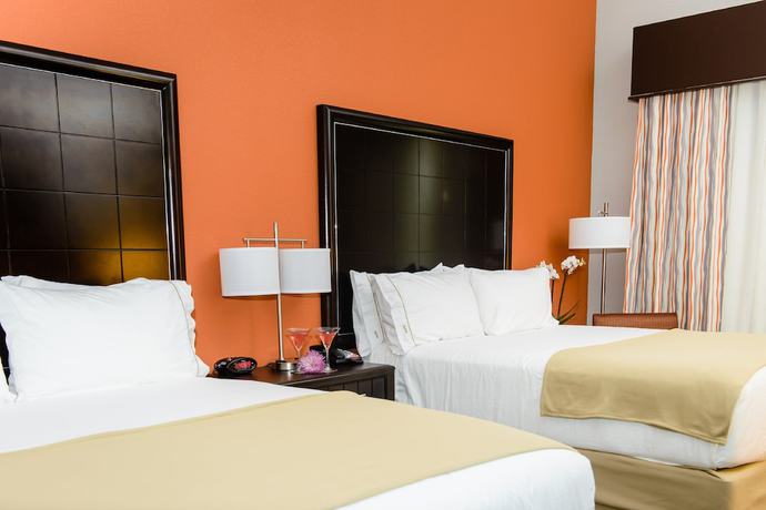 Imagen de la habitación del Hotel Holiday Inn Express and Suites Austin Nw - Arboretum Area, An Ihg. Foto 9
