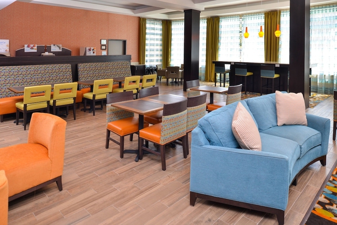 Imagen de los interiores del Hotel Holiday Inn Express and Suites Austin South, An Ihg. Foto 16