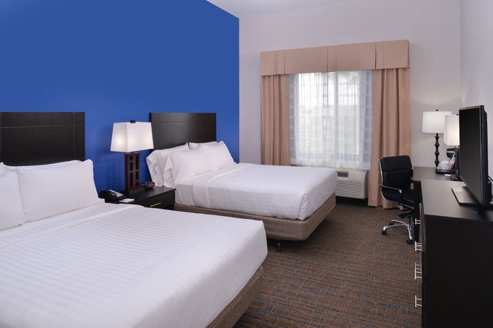 Imagen de la habitación del Hotel Holiday Inn Express and Suites Bakersfield Airport, An Ihg. Foto 7