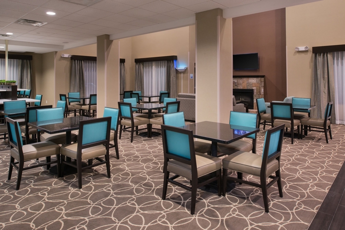 Imagen del bar/restaurante del Hotel Holiday Inn Express and Suites Bakersfield Airport, An Ihg. Foto 3