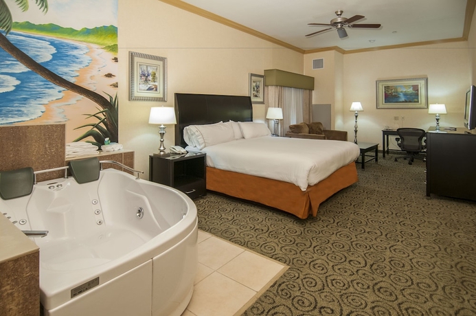 Imagen de la habitación del Hotel Holiday Inn Express and Suites Bakersfield Central, An Ihg. Foto 4