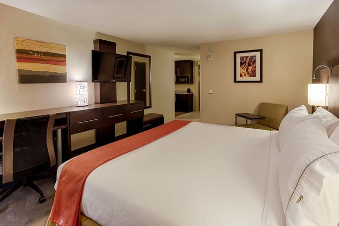Imagen de la habitación del Hotel Holiday Inn Express and Suites Baltimore West - Catonsville, an IHG. Foto 12