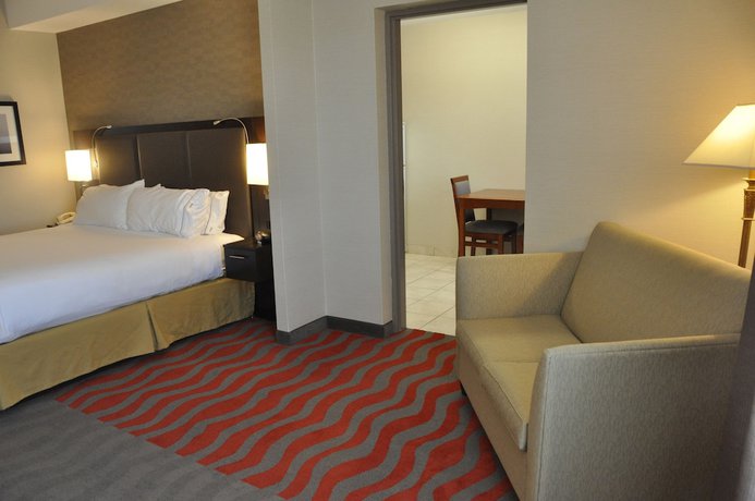 Imagen de la habitación del Hotel Holiday Inn Express and Suites Barrie, An Ihg. Foto 10