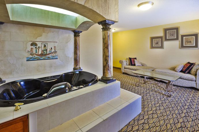 Imagen de la habitación del Hotel Holiday Inn Express and Suites Belleville, an IHG. Foto 4