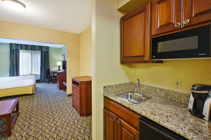 Imagen de la habitación del Hotel Holiday Inn Express and Suites Belleville, an IHG. Foto 5