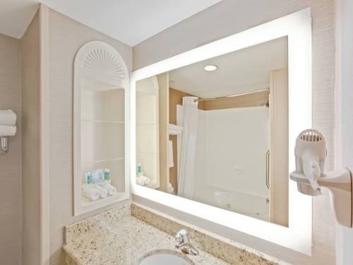 Imagen de la habitación del Hotel Holiday Inn Express and Suites Bethlehem, An Ihg. Foto 4