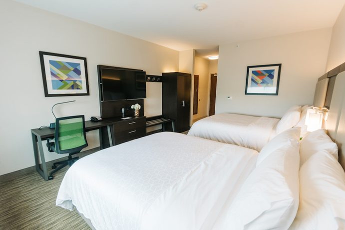 Imagen de la habitación del Hotel Holiday Inn Express and Suites Birmingham - Homewood, an IHG. Foto 7