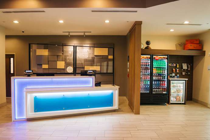 Imagen de los interiores del Hotel Holiday Inn Express and Suites Birmingham - Homewood, an IHG. Foto 20