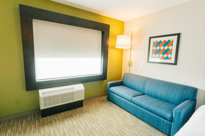 Imagen de la habitación del Hotel Holiday Inn Express and Suites Birmingham - Homewood, an IHG. Foto 16
