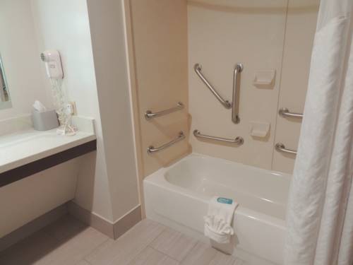 Imagen de la habitación del Hotel Holiday Inn Express and Suites Birmingham Trussville, An Ihg. Foto 14