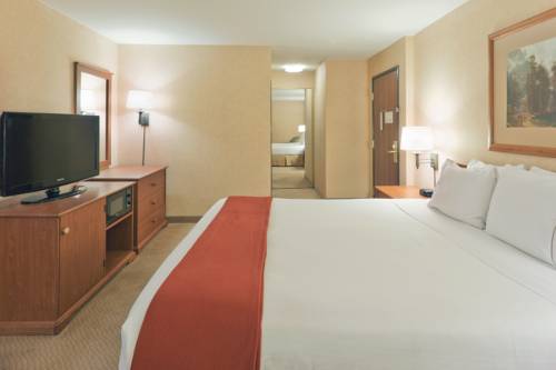 Imagen de la habitación del Hotel Holiday Inn Express and Suites Bishop, An Ihg. Foto 12