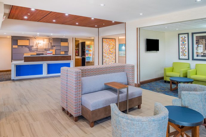 Imagen de los interiores del Hotel Holiday Inn Express and Suites Bismarck, An Ihg. Foto 15