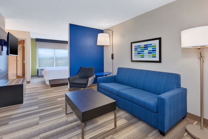Imagen de la habitación del Hotel Holiday Inn Express and Suites Blacksburg - University Area by IHG. Foto 2