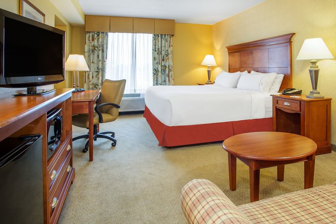 Imagen de la habitación del Hotel Holiday Inn Express and Suites Bloomington, An Ihg. Foto 14