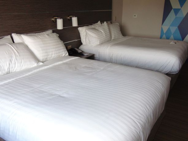 Imagen de la habitación del Hotel Holiday Inn Express and Suites Boynton Beach West, An Ihg. Foto 4