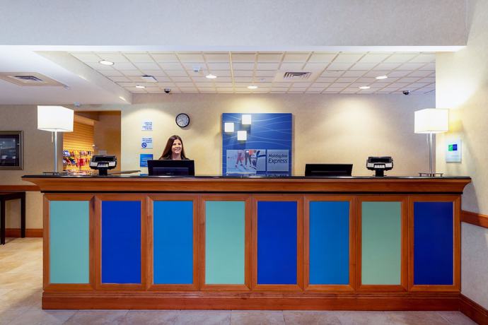 Imagen de los interiores del Hotel Holiday Inn Express and Suites Bradenton East-lakewood Ranch, An Ihg. Foto 18