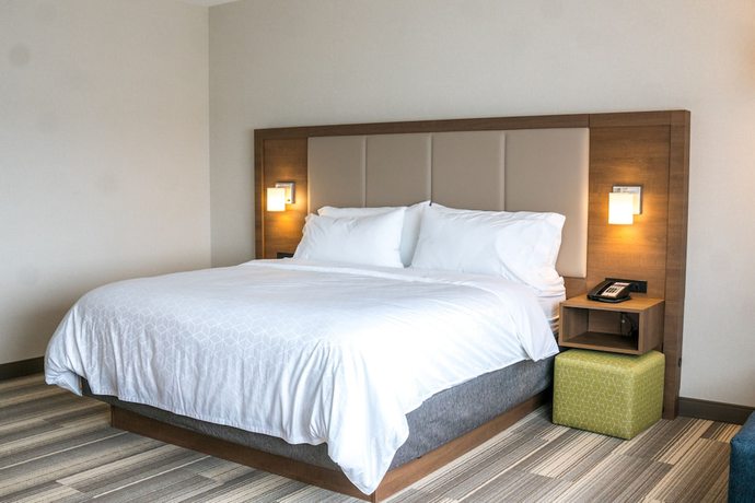 Imagen de la habitación del Hotel Holiday Inn Express and Suites Brandon, An Ihg, Brandon. Foto 12