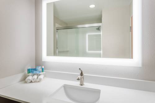 Imagen de la habitación del Hotel Holiday Inn Express and Suites Bremen, An Ihg. Foto 5