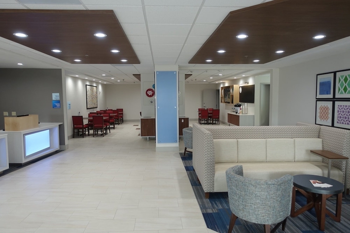 Imagen de los interiores del Hotel Holiday Inn Express and Suites Brentwood, An Ihg. Foto 15