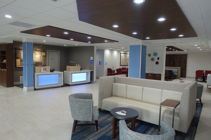 Imagen de los interiores del Hotel Holiday Inn Express and Suites Brentwood, An Ihg. Foto 17