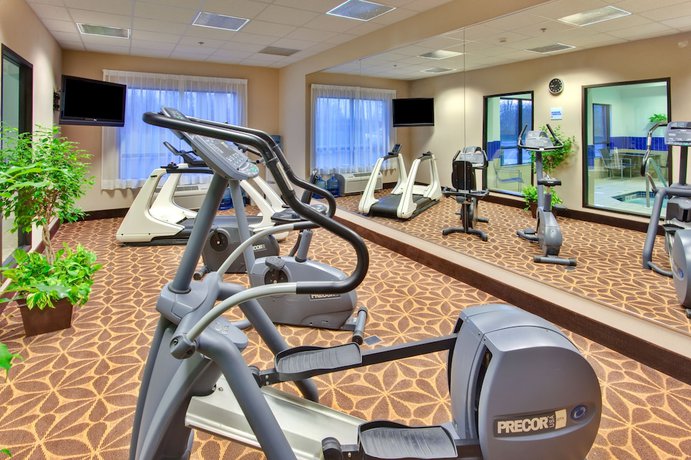 Imagen de los interiores del Hotel Holiday Inn Express and Suites Brockville, An Ihg. Foto 17