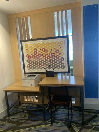 Imagen de los interiores del Hotel Holiday Inn Express and Suites Brunswick - Harpers Ferry Area, an IHG. Foto 17