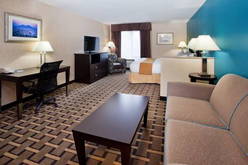 Imagen de la habitación del Hotel Holiday Inn Express and Suites Buford Ne - Lake Lanier, An Ihg. Foto 4