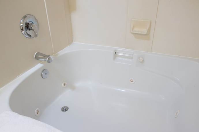 Imagen de la habitación del Hotel Holiday Inn Express and Suites Burlington, An Ihg, Burlington. Foto 13