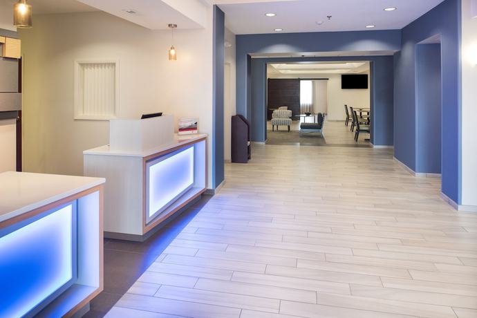 Imagen de los interiores del Hotel Holiday Inn Express and Suites Burlington, an IHG, Burlington. Foto 20