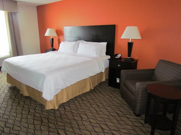 Imagen de la habitación del Hotel Holiday Inn Express and Suites Cadillac, An Ihg. Foto 8