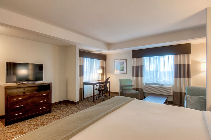 Imagen de la habitación del Hotel Holiday Inn Express and Suites Carlsbad Beach. Foto 9