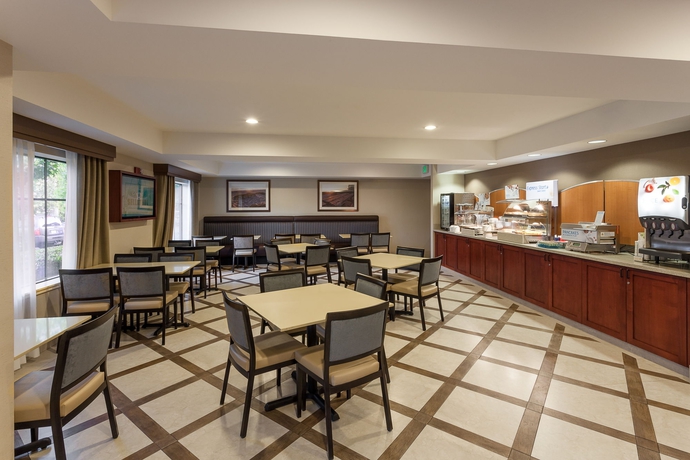 Imagen del bar/restaurante del Hotel Holiday Inn Express and Suites Carpinteria, An Ihg. Foto 4