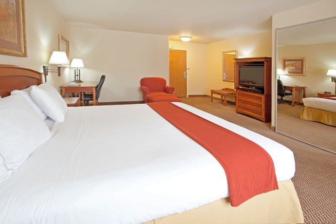 Imagen de la habitación del Hotel Holiday Inn Express and Suites Cedar City, An Ihg. Foto 10