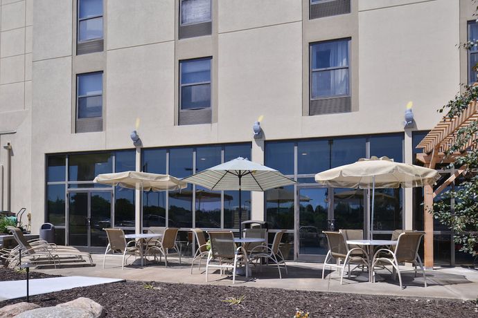 Imagen de la habitación del Hotel Holiday Inn Express and Suites Central Omaha, An Ihg. Foto 12