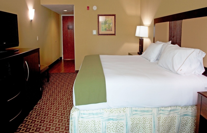 Imagen de la habitación del Hotel Holiday Inn Express and Suites Chaffee-jacksonville West, An Ihg. Foto 4