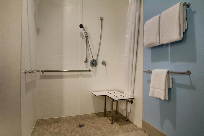Imagen general del Hotel Holiday Inn Express and Suites Charleston NE Mt Pleasant US17. Foto 4