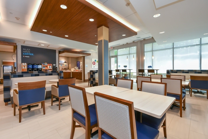 Imagen del bar/restaurante del Hotel Holiday Inn Express and Suites Charlotte - Ballantyne. Foto 4