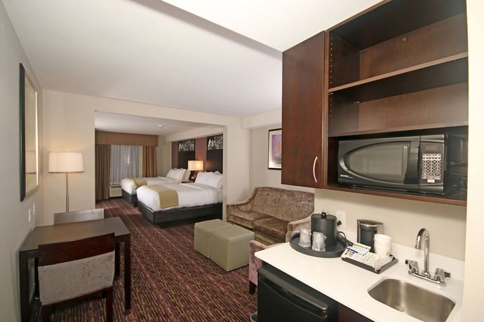 Imagen de la habitación del Hotel Holiday Inn Express and Suites Charlotte North, An Ihg. Foto 8