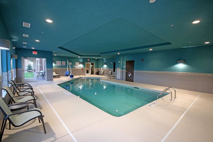 Imagen de la piscina del Hotel Holiday Inn Express and Suites Charlotte North, An Ihg. Foto 19