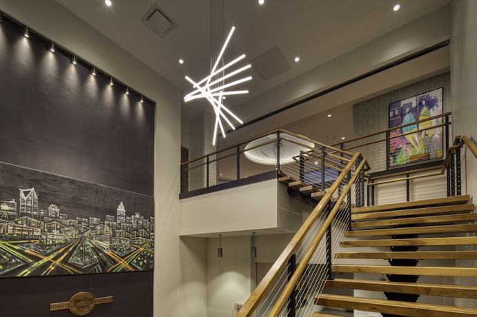 Imagen de los interiores del Hotel Holiday Inn Express and Suites Charlotte - South End, An Ihg. Foto 19