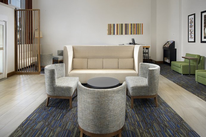 Imagen de los interiores del Hotel Holiday Inn Express and Suites Charlottesville - Ruckersville, An Ihg. Foto 16