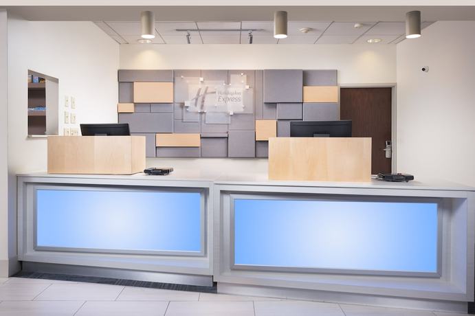 Imagen de los interiores del Hotel Holiday Inn Express and Suites Chattanooga Downtown, An Ihg. Foto 17