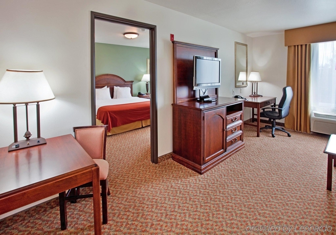 Imagen general del Hotel Holiday Inn Express and Suites Cherry, An Ihg. Foto 2