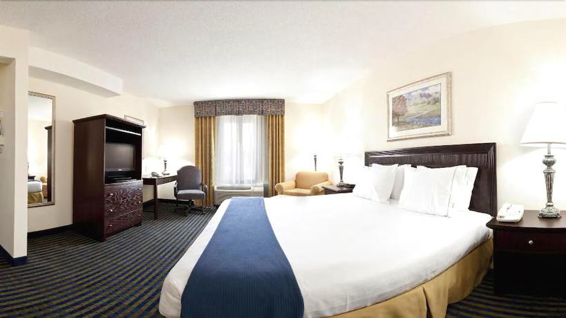Imagen de la habitación del Hotel Holiday Inn Express and Suites Chesapeake, An Ihg. Foto 13